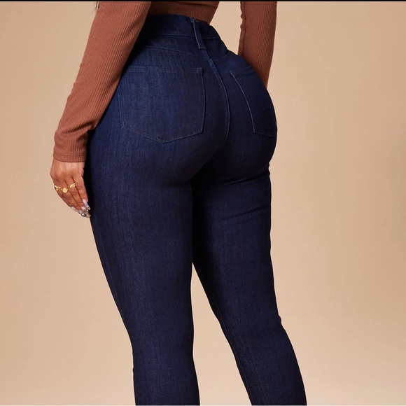 Dark washed Skinny Jeans Fashion Nova - Picture 3 of 6